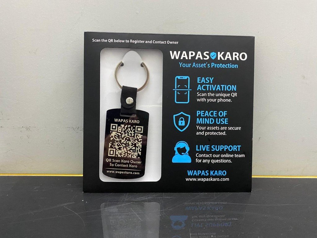 Laptop & Luggage Tracker packaging 1